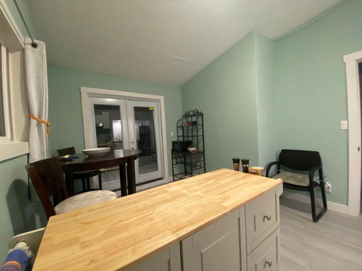 فكتوريا Hudson Homes Bnb المظهر الخارجي الصورة